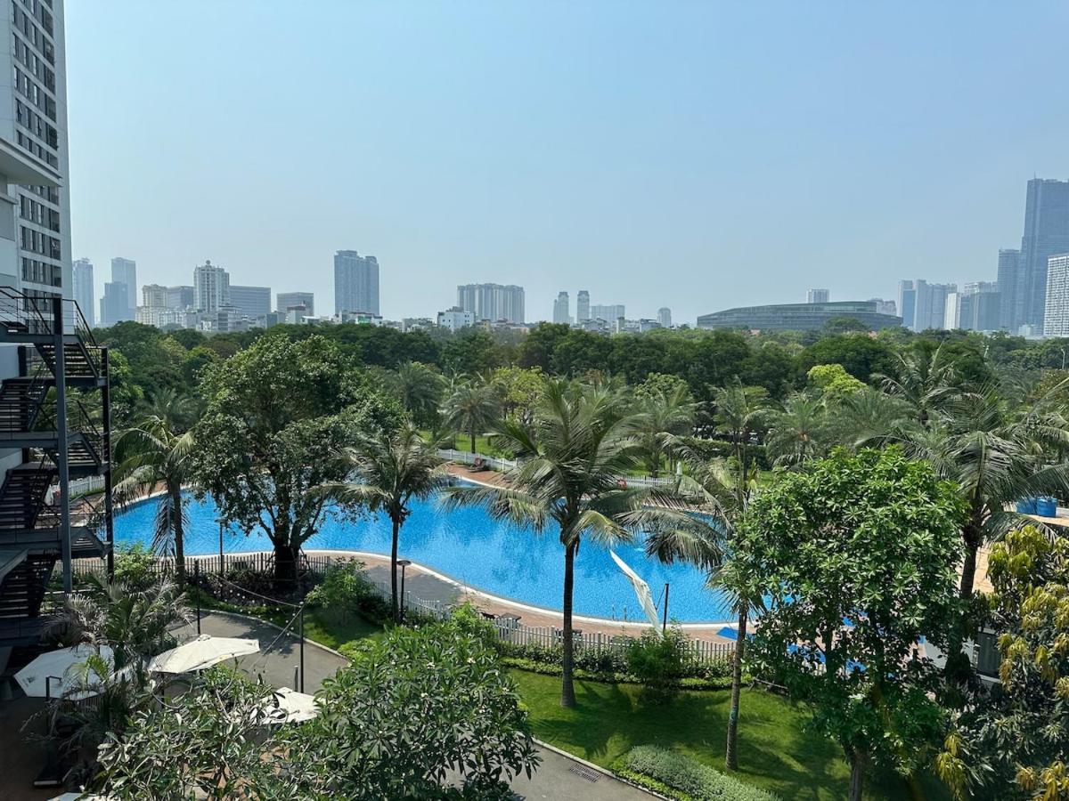 Căn hộ Comfortable Spacious Two Bedroom Near Keangnam, Dcapital And Marriot *