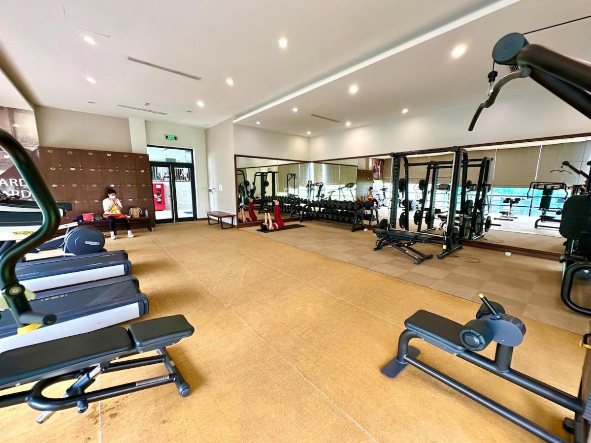 Comfortable Spacious Two Bedroom Near Keangnam, Dcapital And Marriot