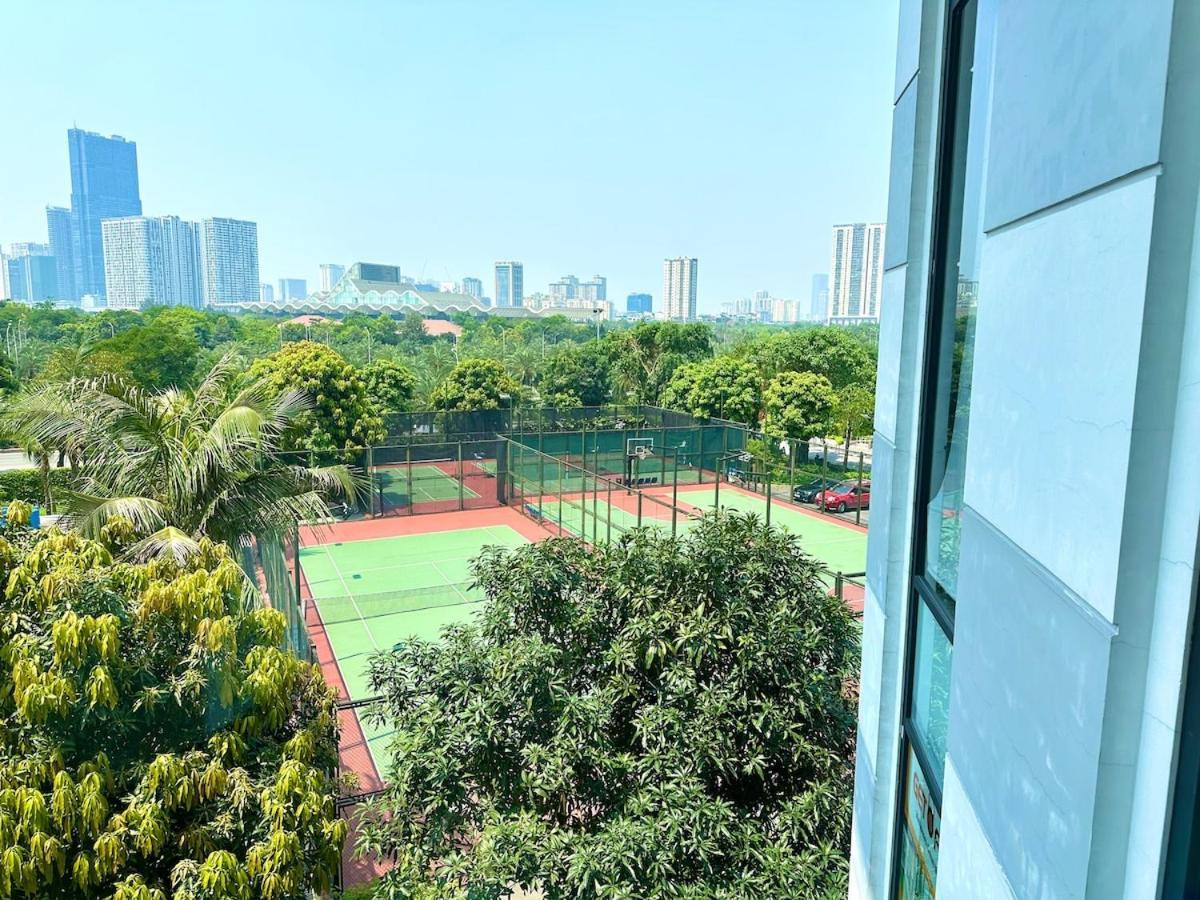 Comfortable Spacious Two Bedroom Near Keangnam, Dcapital And Marriot