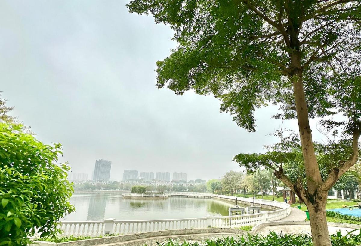 Căn hộ Comfortable Spacious Two Bedroom Near Keangnam, Dcapital And Marriot *