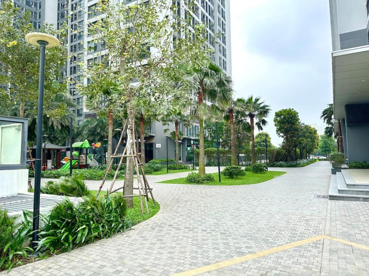 Căn hộ Comfortable Spacious Two Bedroom Near Keangnam, Dcapital And Marriot Hà Nội