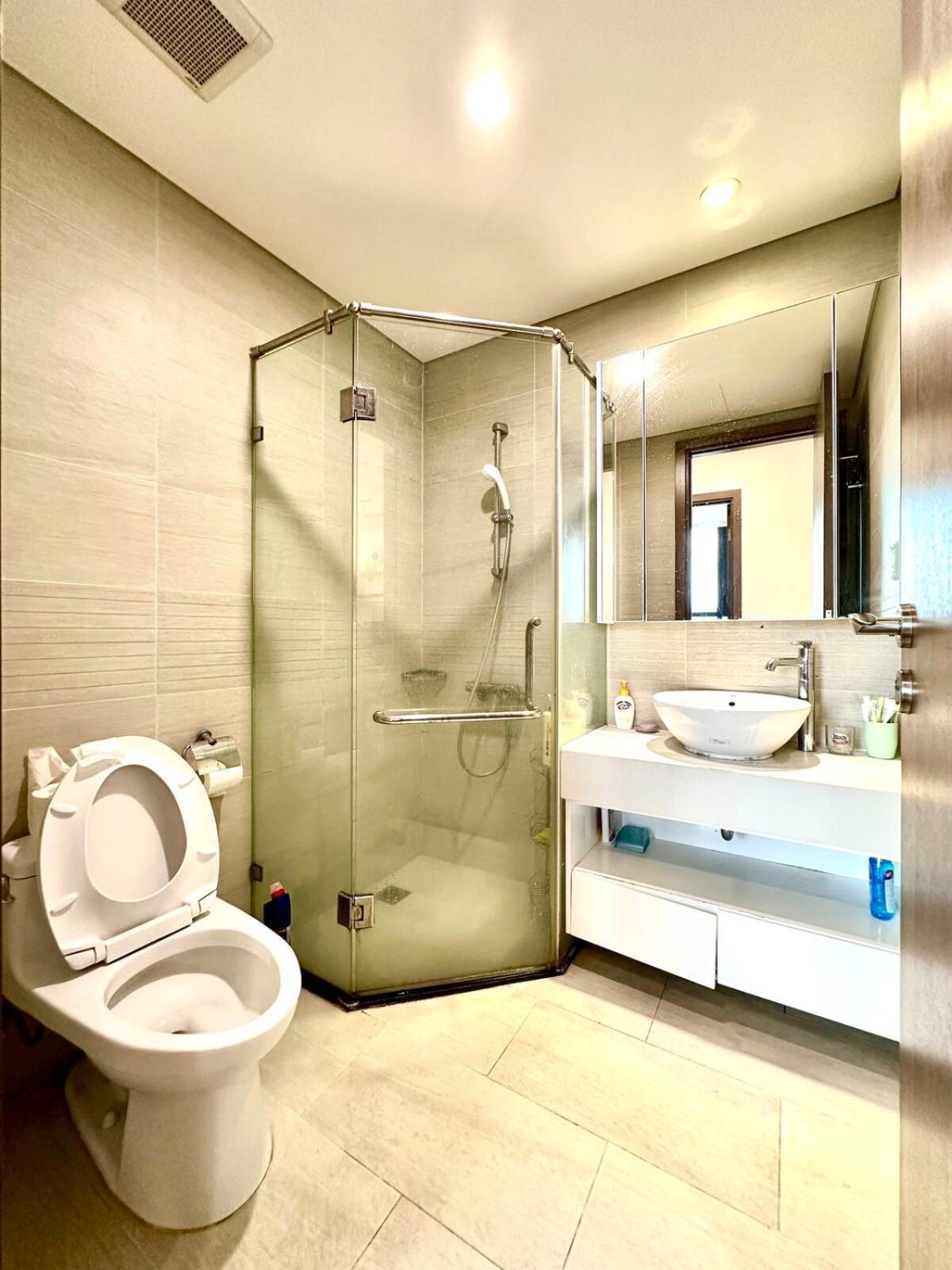 Căn hộ Comfortable Spacious Two Bedroom Near Keangnam, Dcapital And Marriot Hà Nội